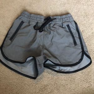 Lululemon short!!! Size 4